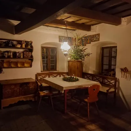 Kamenny Dom Prázdninový dům Handlová